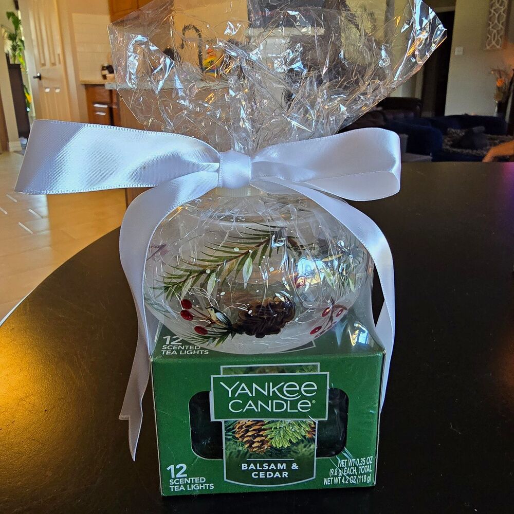 Yankee Candle Balsam & Cedar Scented Mini Tealight Candles 12 Pack Xmas 4-6hr